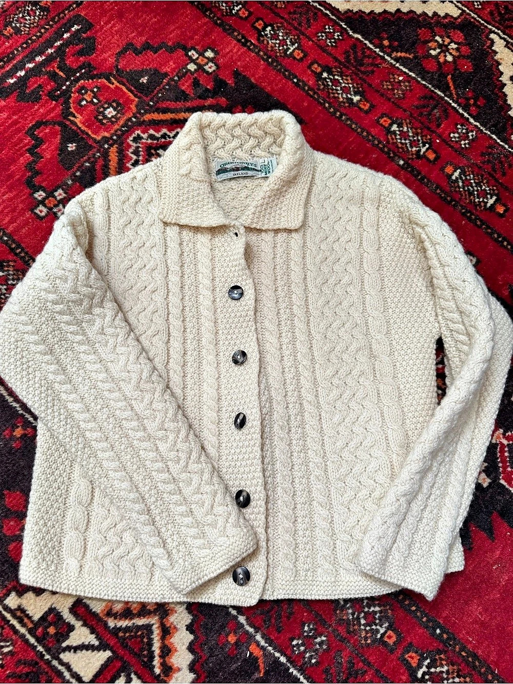 Vintage Aran Sweater Market Cable Knit Cardigan in Cream Size Large Like New